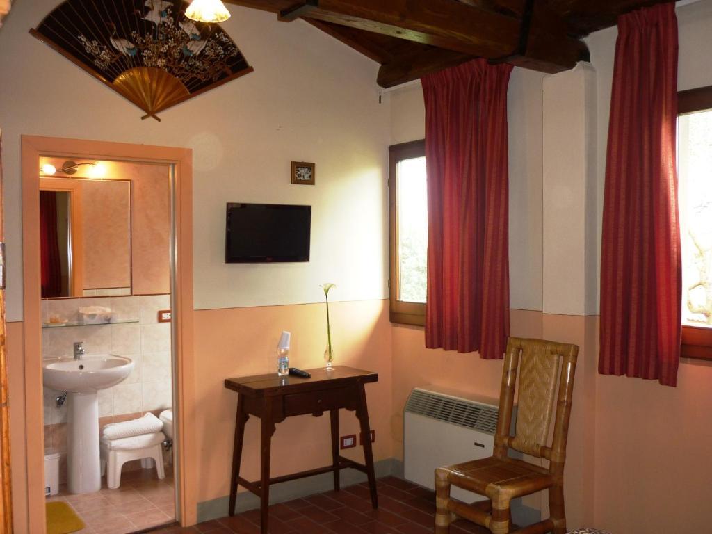 B&B Casale Ginette Incisa in Val d'Arno Стая снимка
